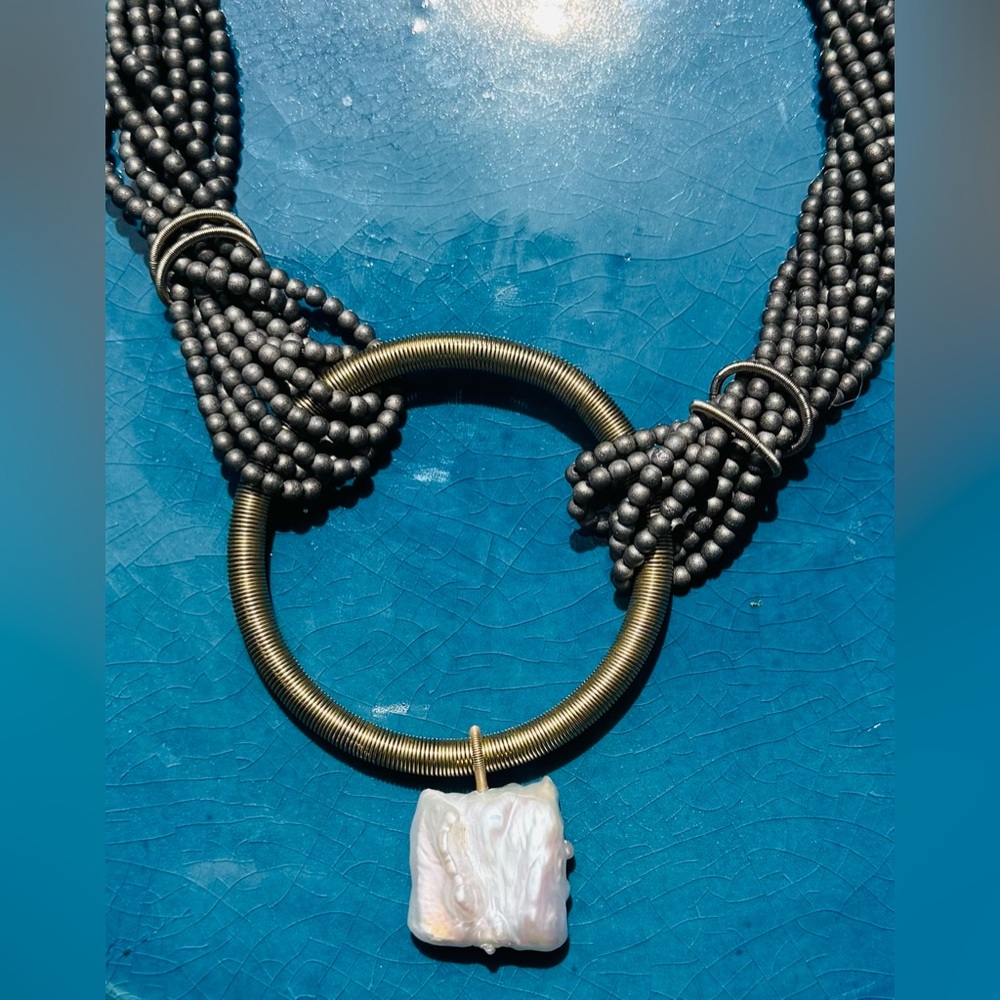 Hematite Beaded Statement Necklace With Baroque P… - image 2